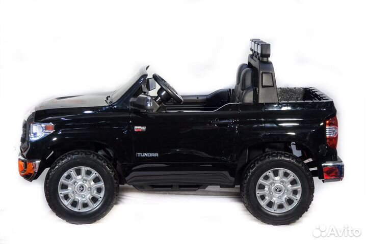 Электромобиль Toyota Tundra Black