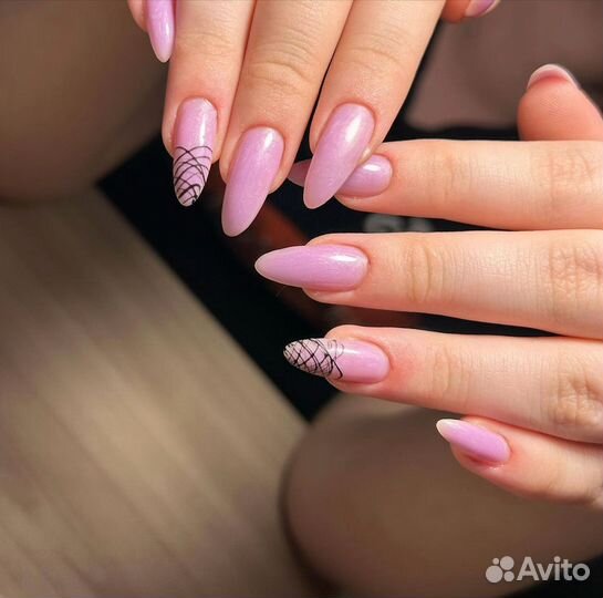 Мастер маникюра