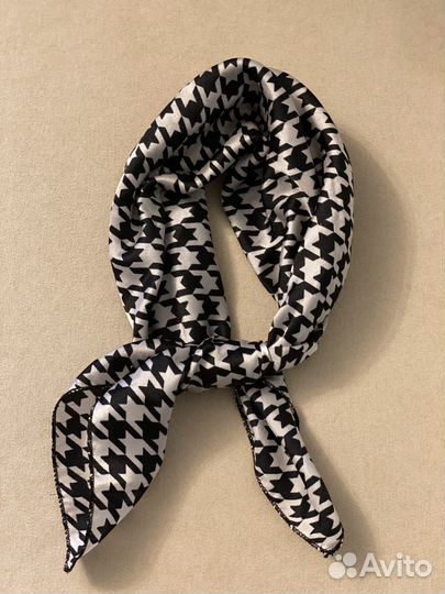 Женские шарфы и платки