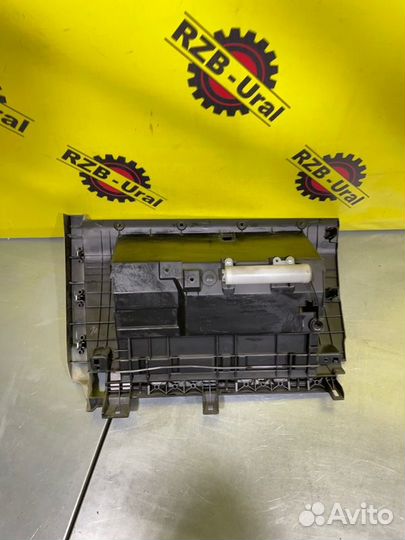 Бардачок Infiniti Fx35 S51 3.5 2009