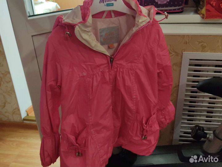 Куртки демисезонные для девочки