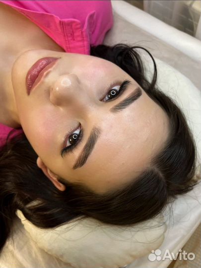 Наращивание и ламинирование ресниц