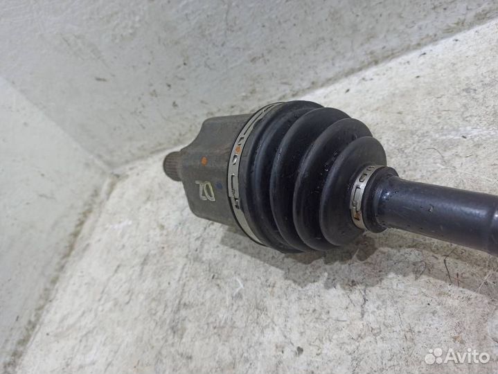 Привод передний левый