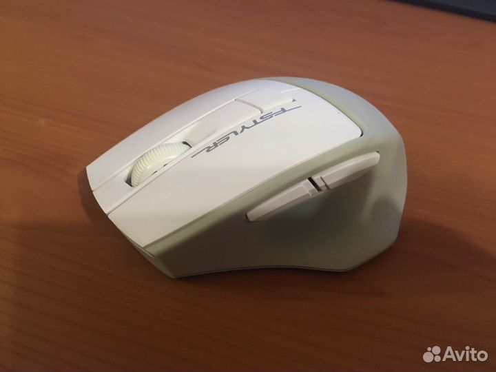 Беспроводная оптическая мышь A4Tech Fstyler FG30