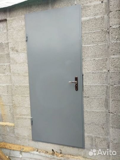 Дверь металлическая новая с монтажом