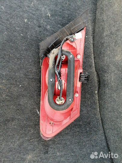 Стоп-сигнал правый Toyota Mark X GRX120