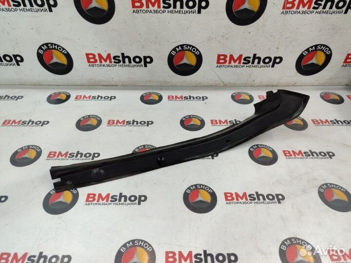 Уплотнитель крыла передний левый Bmw 316D F30