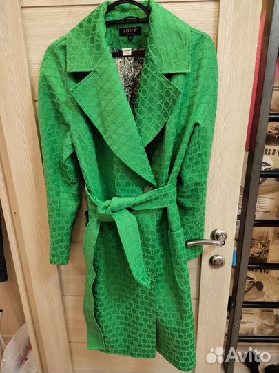 Верхняя одежда женская