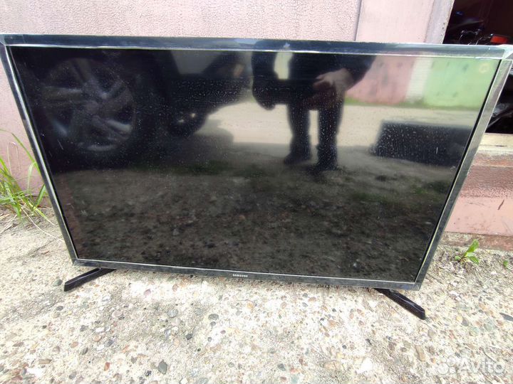 Телевизор samsung