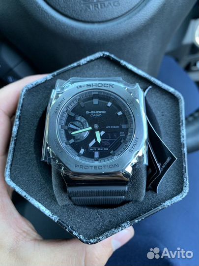 Часы Casio G-Shock GM-2100BB-1A