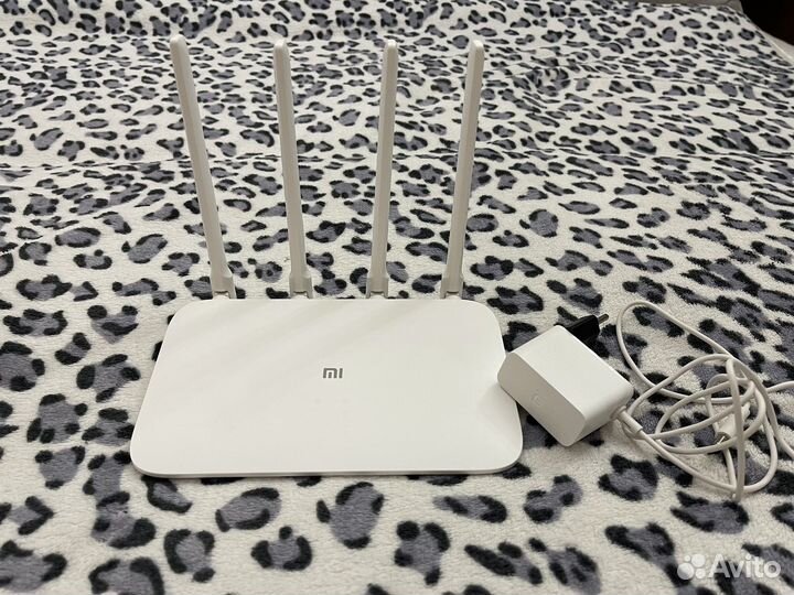 Wi-Fi роутер Xiaomi Mi Router 4A Giga Version