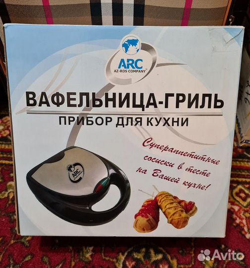 Вафельница-гриль ARC-07B