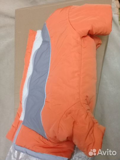 Куртка зимняя новая для собаки (девочки)