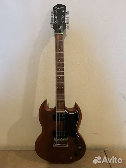 Электрогитара с чехлом. Epiphone SG Special E1 VS