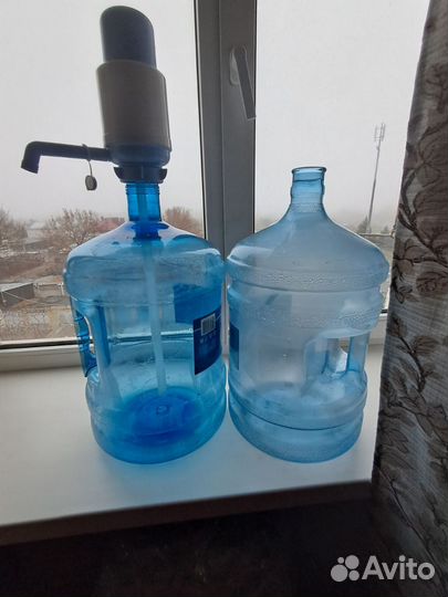 Бутылки 19л, помпа