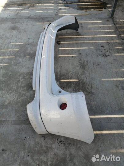 Бампер задний Toyota Sienta NCP81