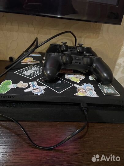 Продам Sony playstation 4 PS4 slim 500gb