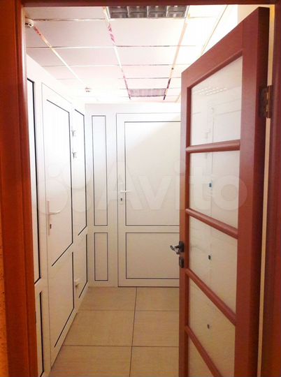 Первая линия, готовый бизнес-салон красоты 165 м²