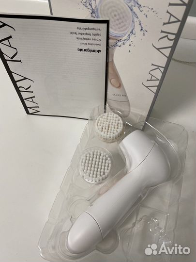 Щетка для чистки лица