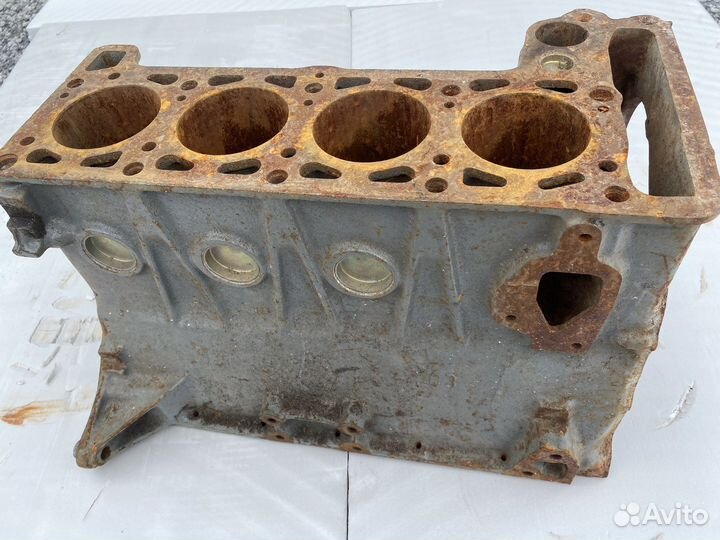 Блок целиндров ваз 01-07,08-15 Авторазбор