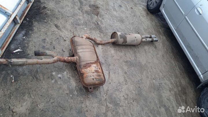 Выхлопная система Audi A4 B5 2.4 V6