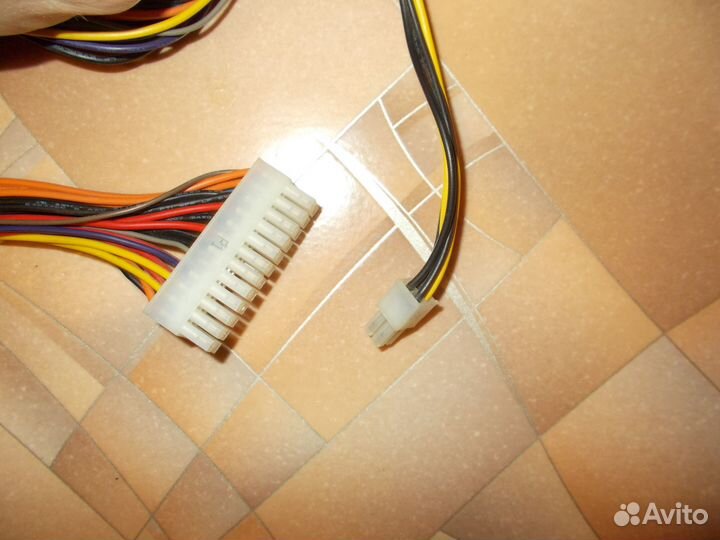 Качественный блок питания FSP 500W