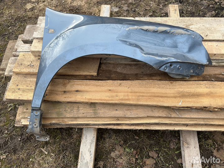 Крыло переднее правое Рено Дастер
