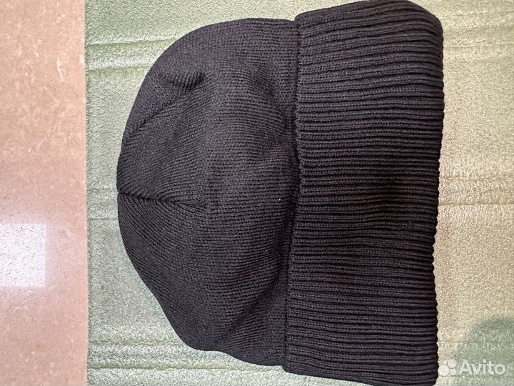 Вязаная шапка мужская