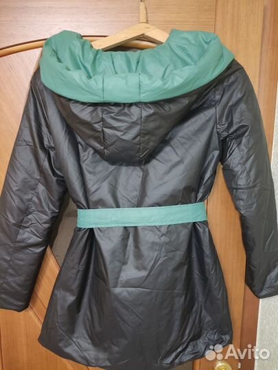 Куртка новая демисезонная женская 44 46