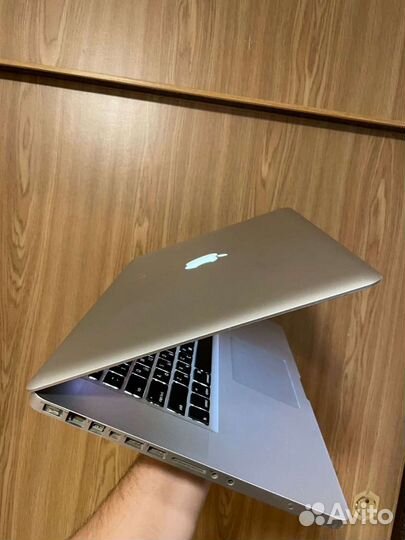 A1286, Mid 2012, md103, 16gb Озу + 256gb SSD, core