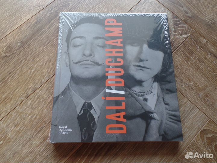 Альбомы Роден Магритт Дали Бэкон Ай Вейвей Кабаков