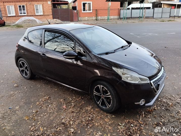 Peugeot 208 1.2 МТ, 2013, 162 000 км