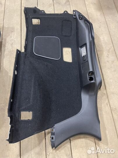 Обшивка багажного отделения Lexus RX 350 3