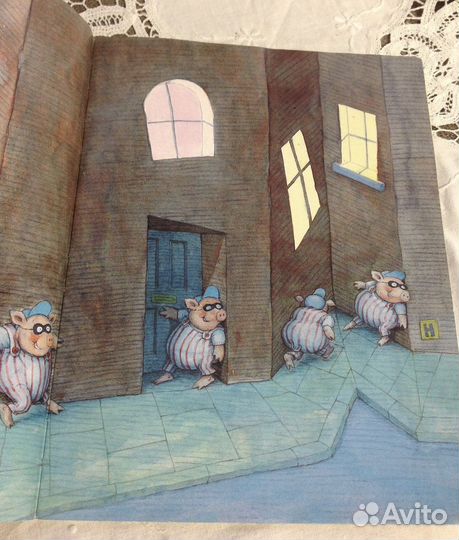 Boo Written by Colin McNaughton на английском