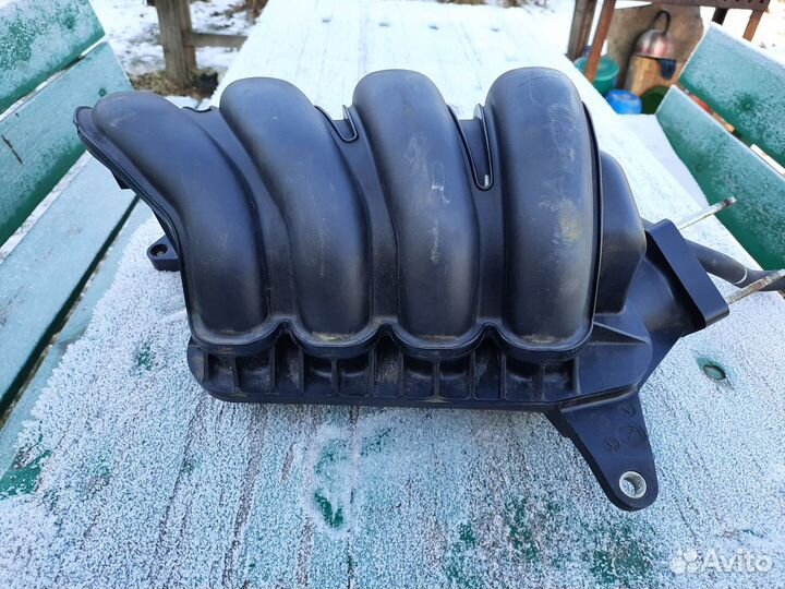 Впускной колектор на понтиак вайп дв 1zz в отлично