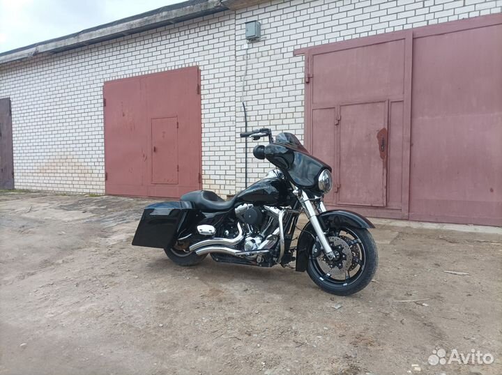 2011 Harley Davidson Street glide 103, абс