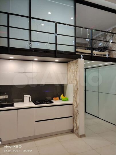 2-к. квартира, 50 м², 1/3 эт.