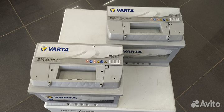 Комплект Аккумулятор 77Ah 780A Mitsubishi Pajero