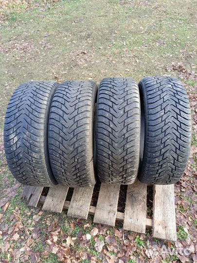 Nokian Tyres Hakkapeliitta 8 SUV 265/60 R18