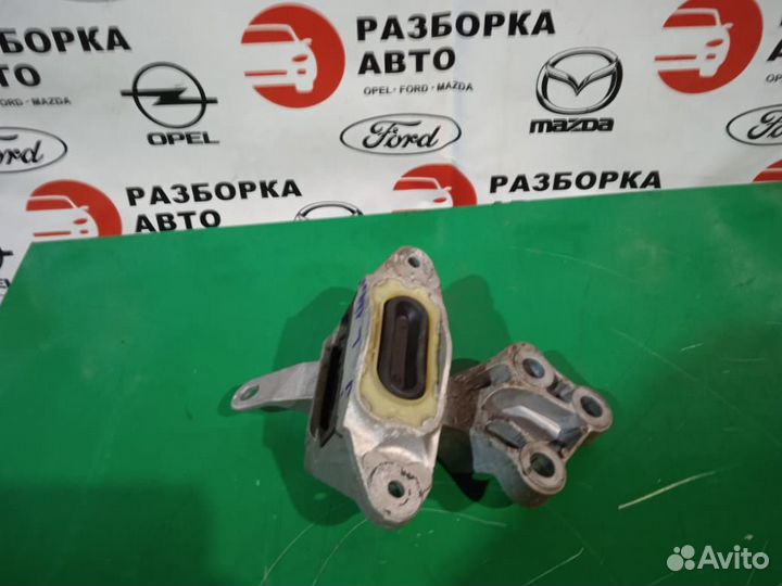 Подушка АКПП левая Opel Astra J