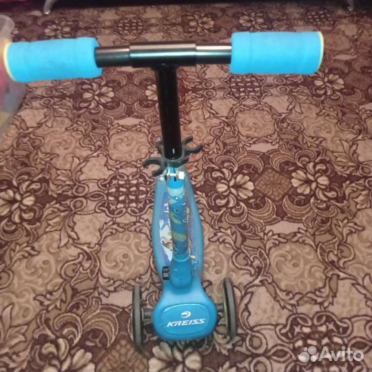 Самокат трехколесный Kreiss Aviator