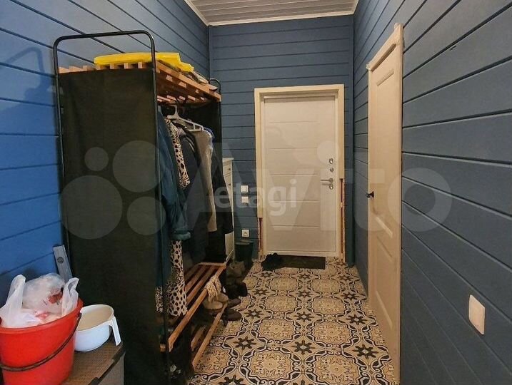 Дом 100 м² на участке 8 сот.