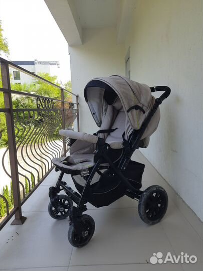 Прогулочная коляска capella
