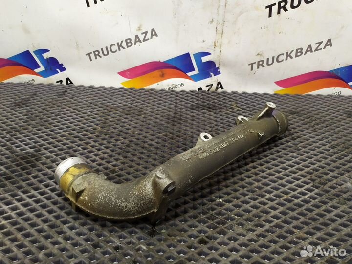 Патрубок системы охлаждения Mercedes-Benz Actros