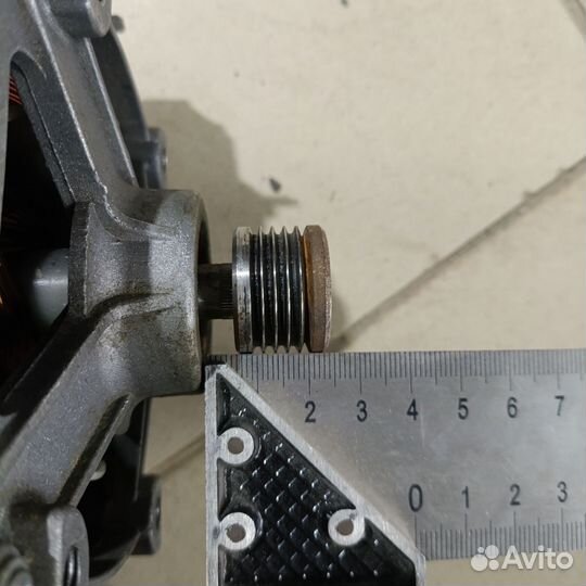 Двигатель стиральной машины Ariston