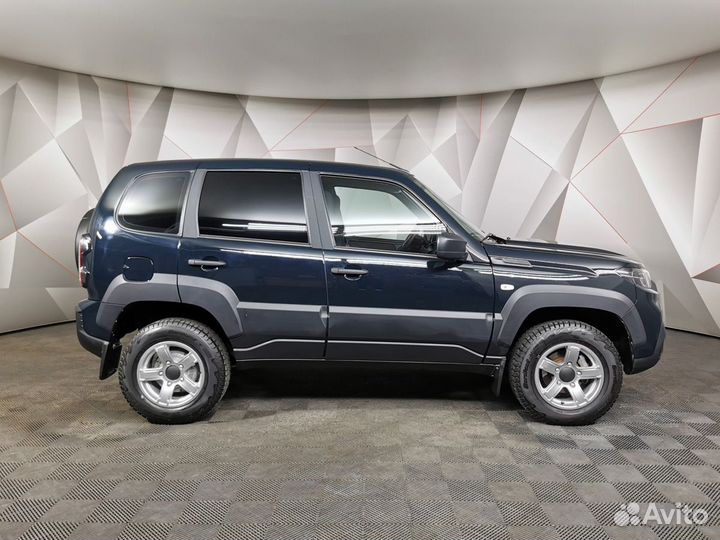 ВАЗ Niva Travel 1.7 МТ, 2024, 33 075 км