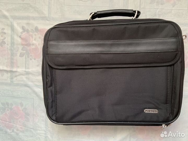 Кейс дипломат