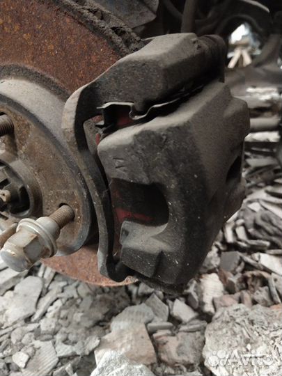 Суппорт передний правый Lifan Solano 2012