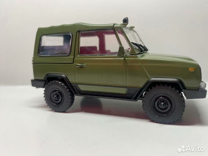 Модель УАЗ-3171 Коллекционная машинка. Игрушка