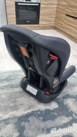 Детское автокресло от 0 до 18 кг